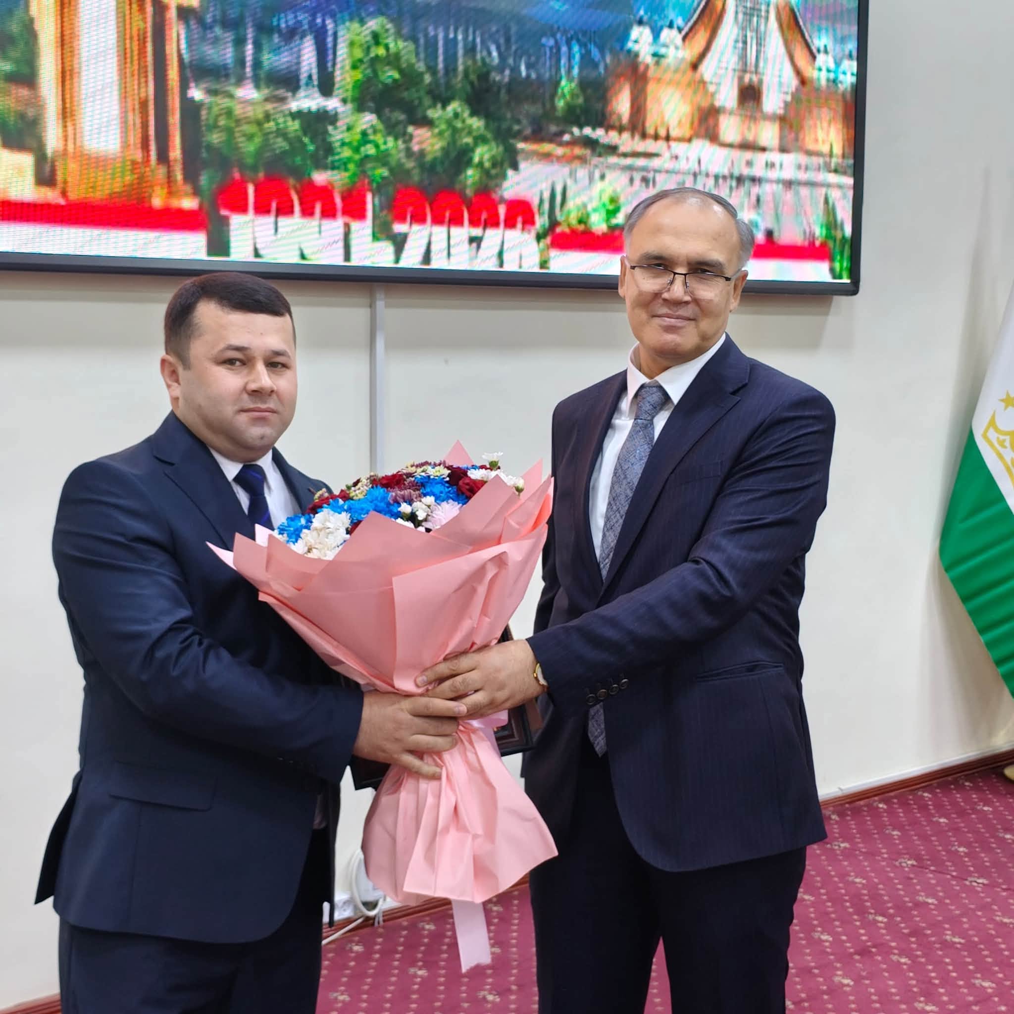 Акси иловагии хабар